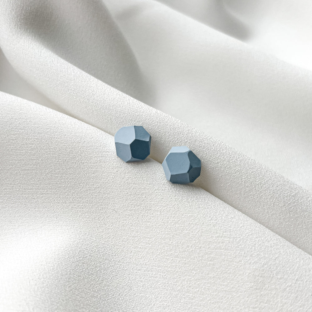 Earrings - K