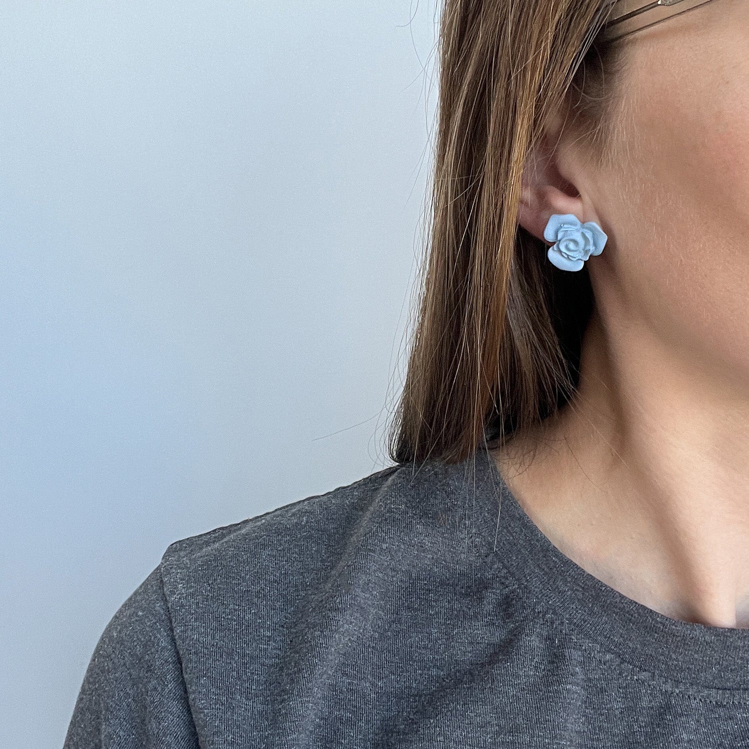 Stud earrings | Roses_blue