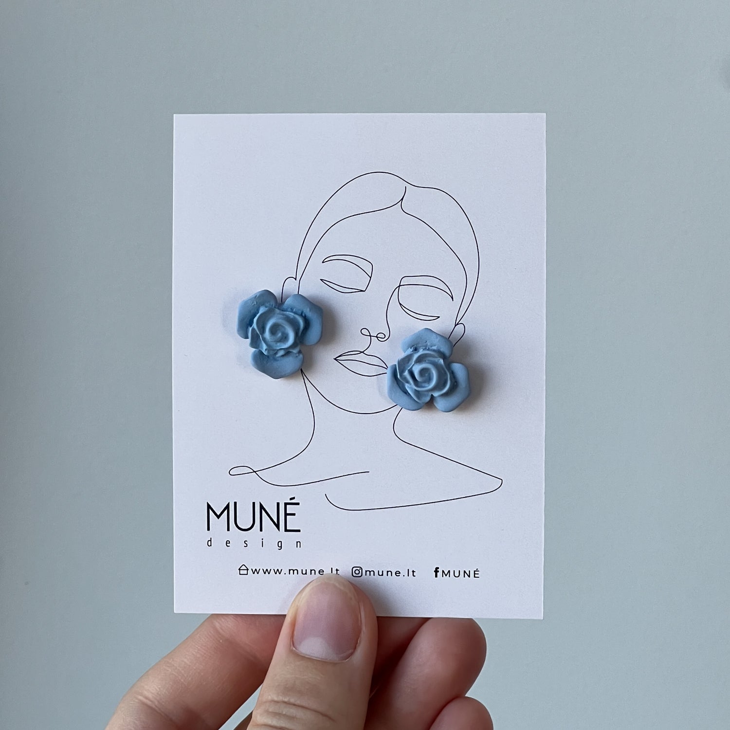 Stud earrings | Roses_blue
