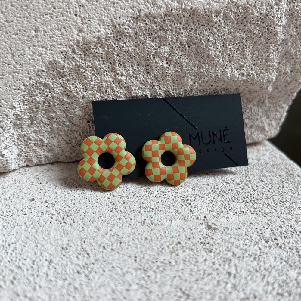 Stud earrings - Flowers -
