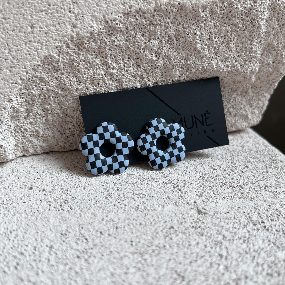 Stud earrings - Flowers -