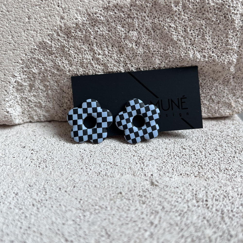 Stud earrings - Flowers -