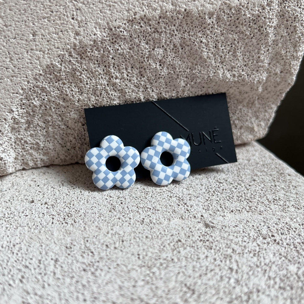 Stud earrings - Flowers -