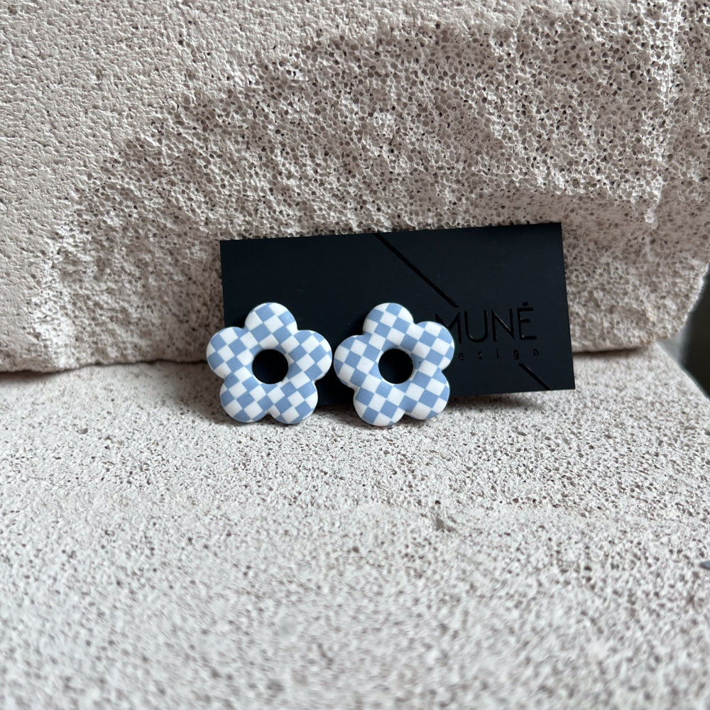 Stud earrings - Flowers -