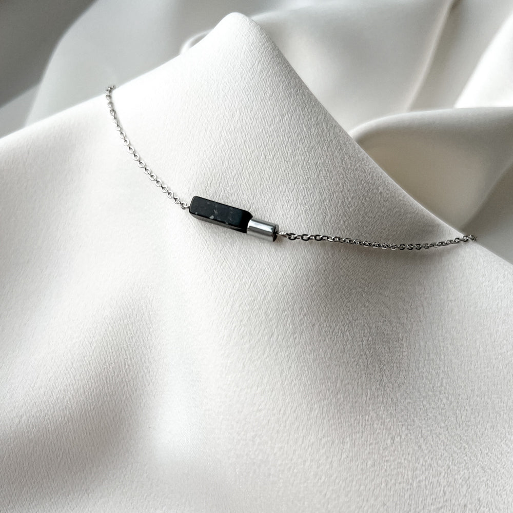 Obsidian chain necklace