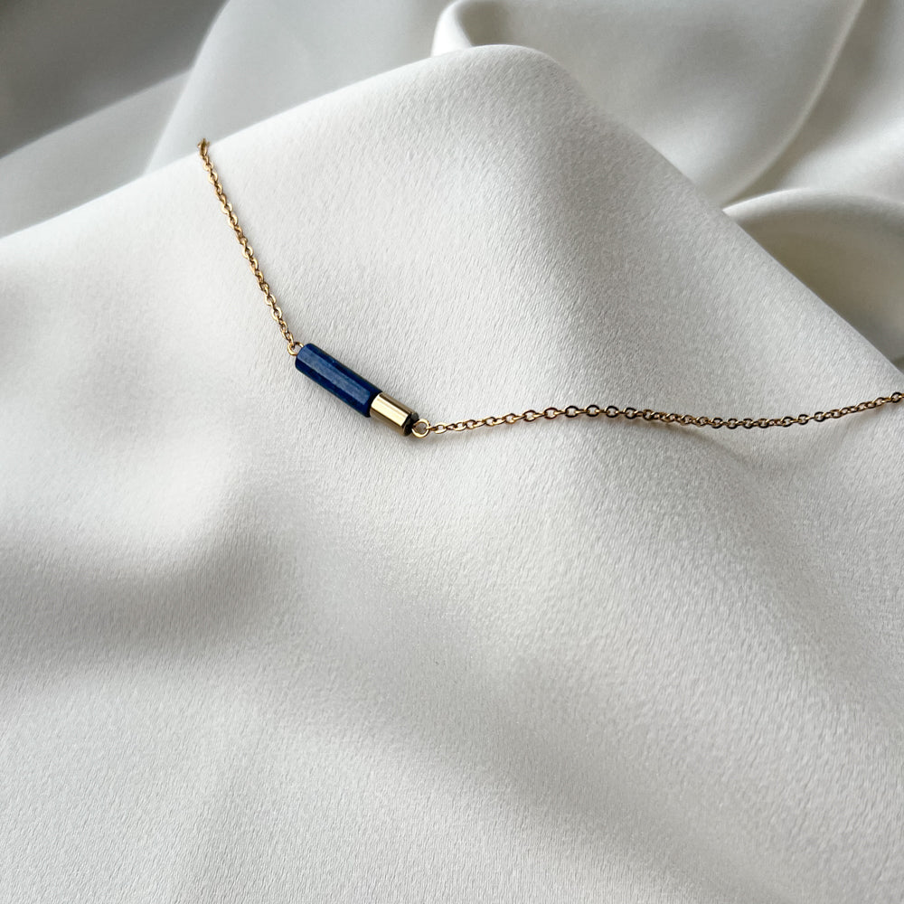 Lazurite chain necklace