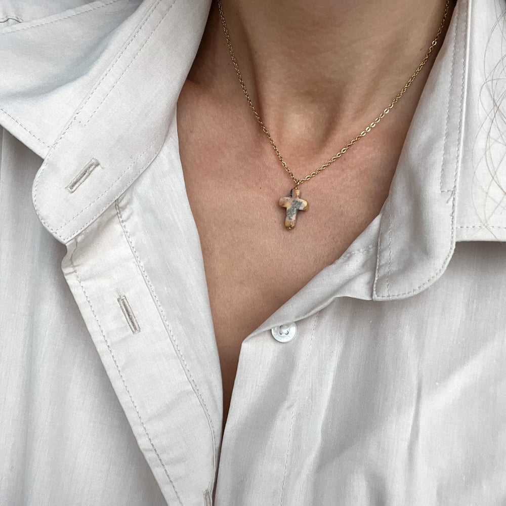 Agate cross chain necklace