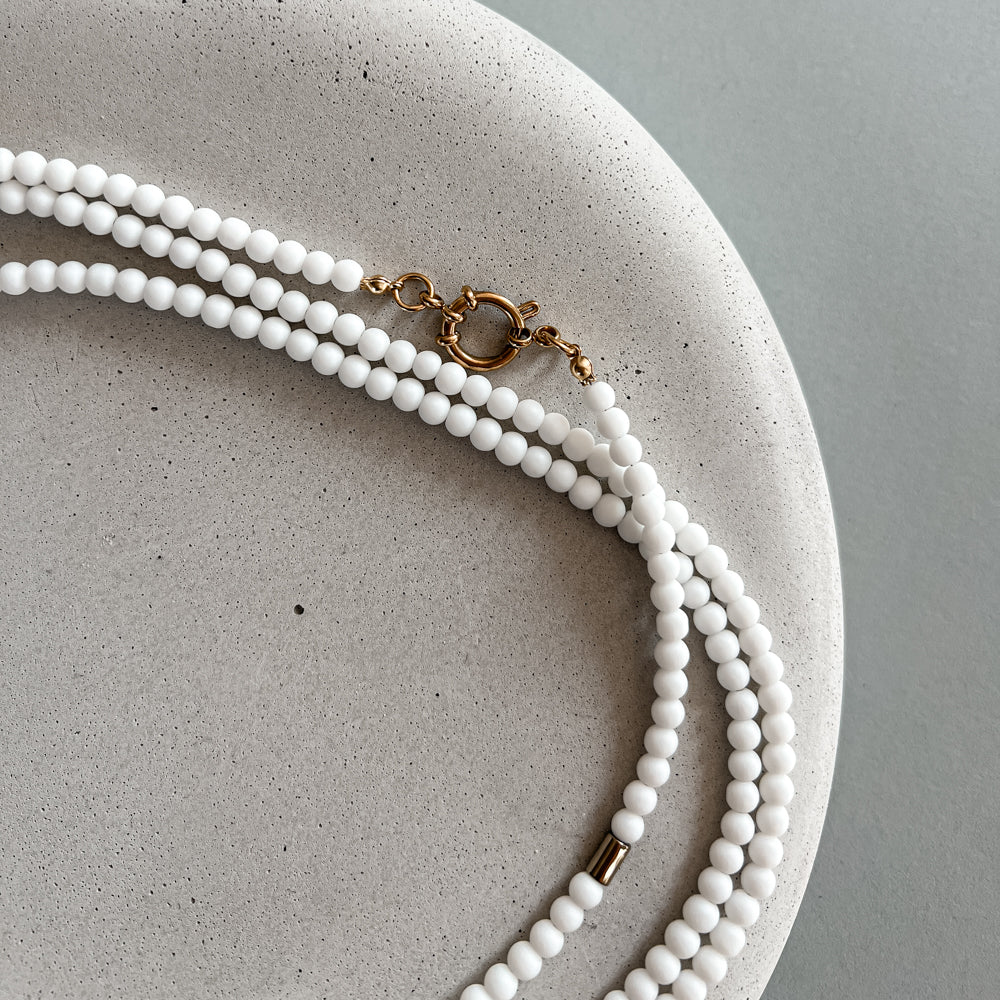 Super long white necklace