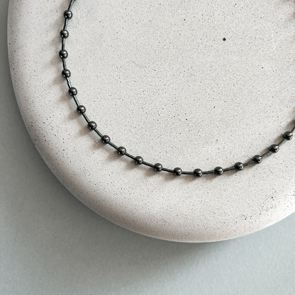 Minimalistic hematite necklace