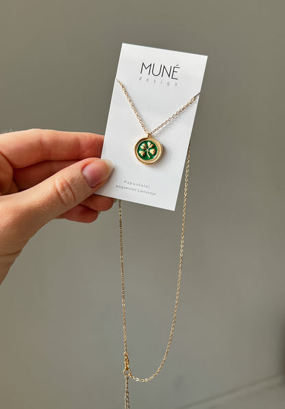 Chain necklaces with four-leaf clover_Green