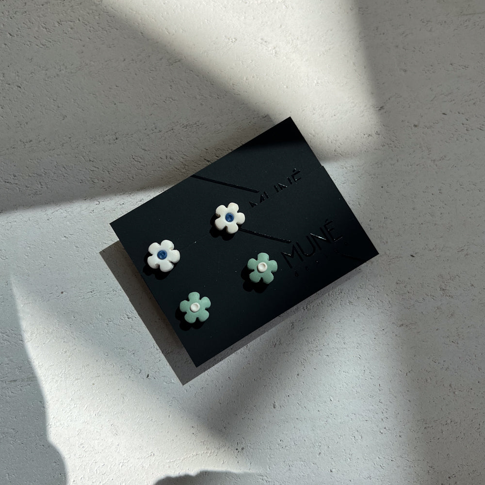 Post Earrings - Little Flowers
