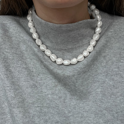 Pearl heart necklace