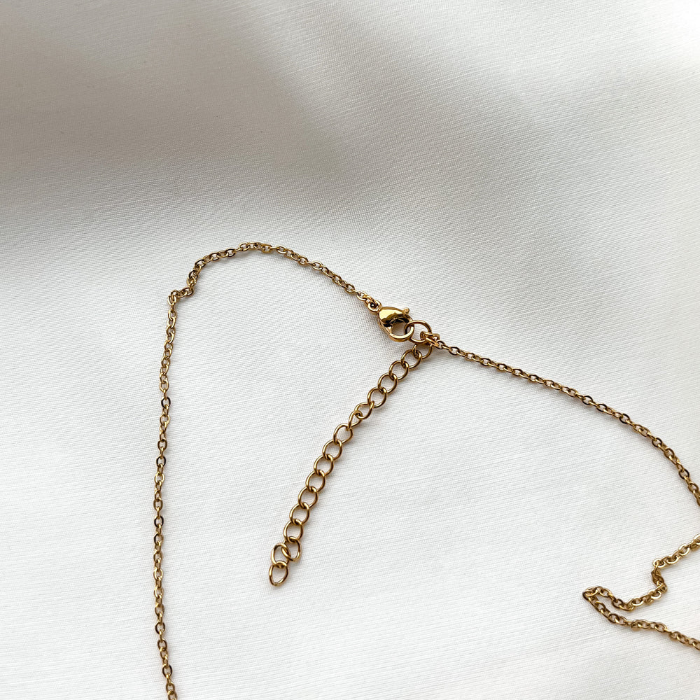 Sodalite chain necklace