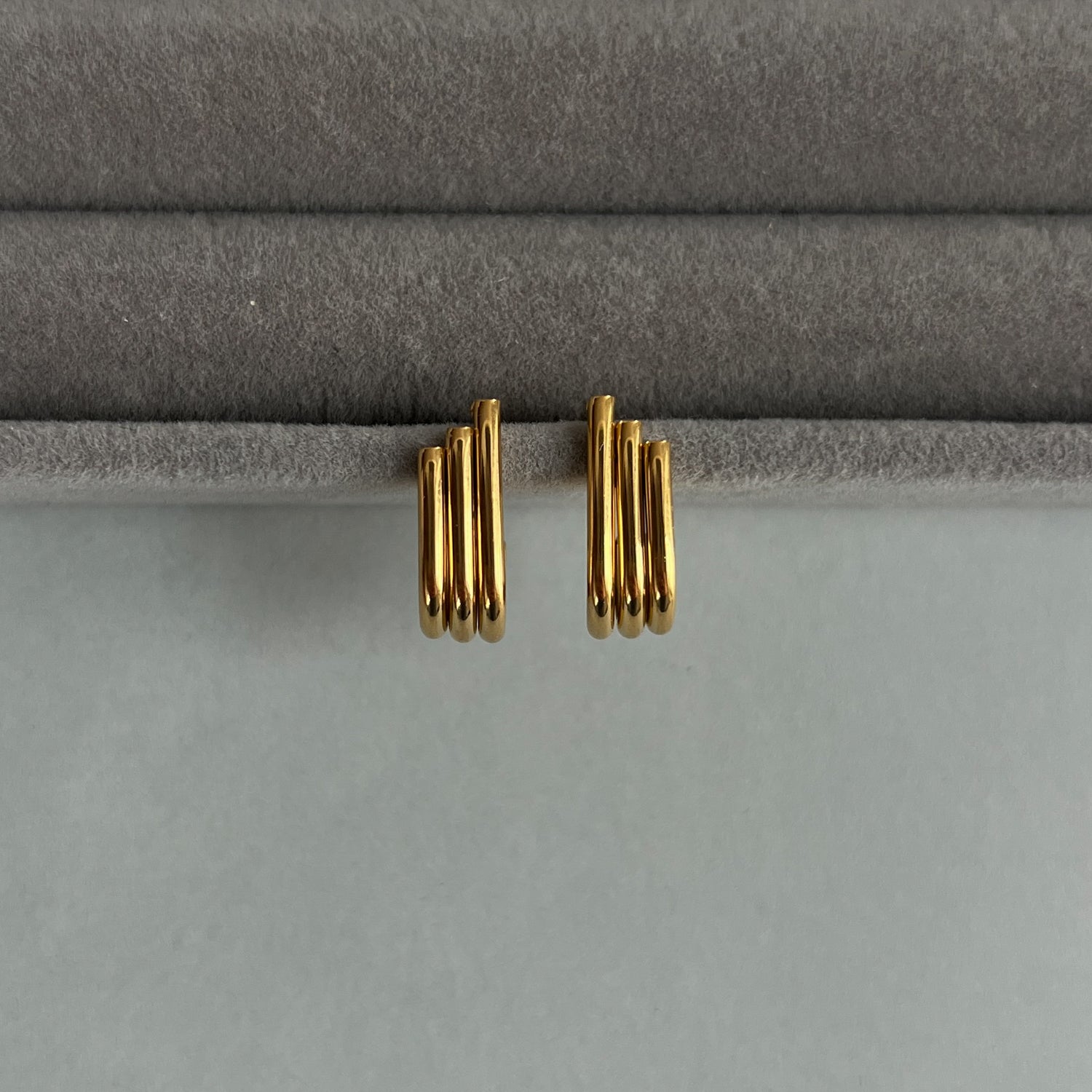 Gold colour studs