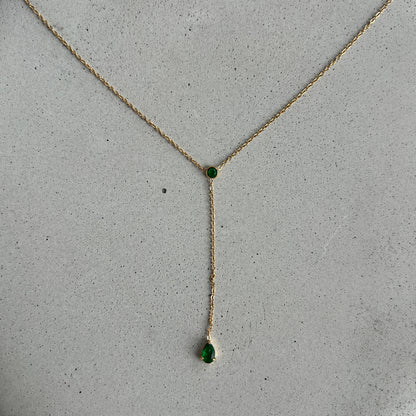 Minimalistic chain necklace with green zircons