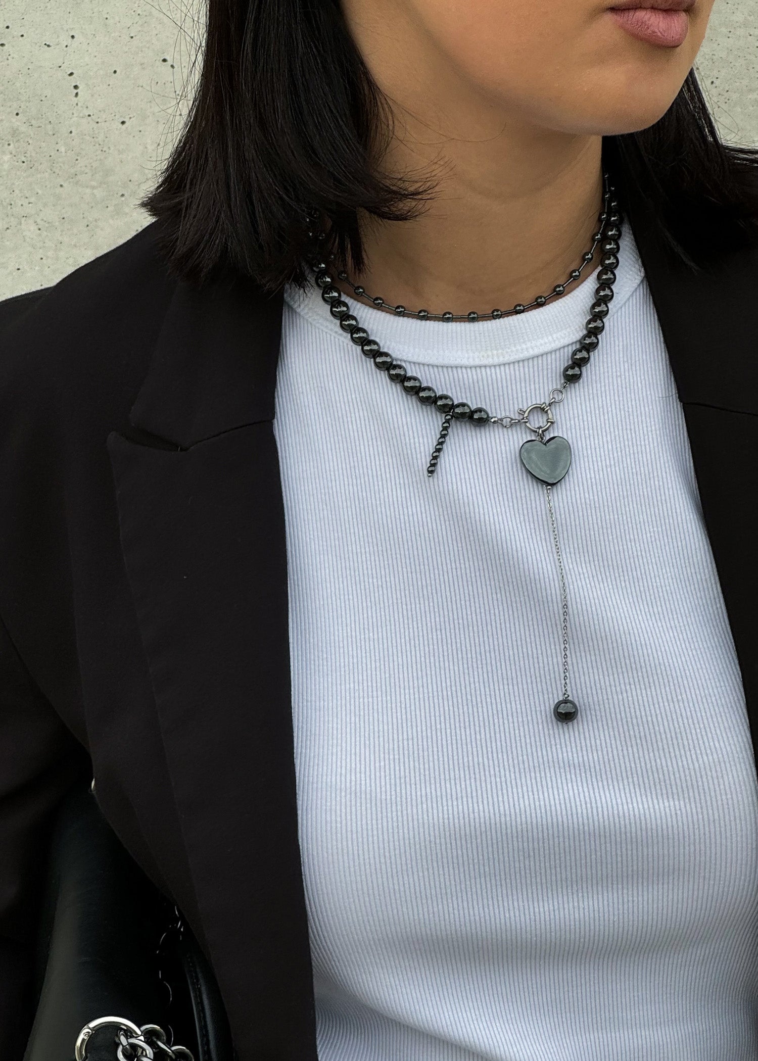 Minimalistic hematite necklace