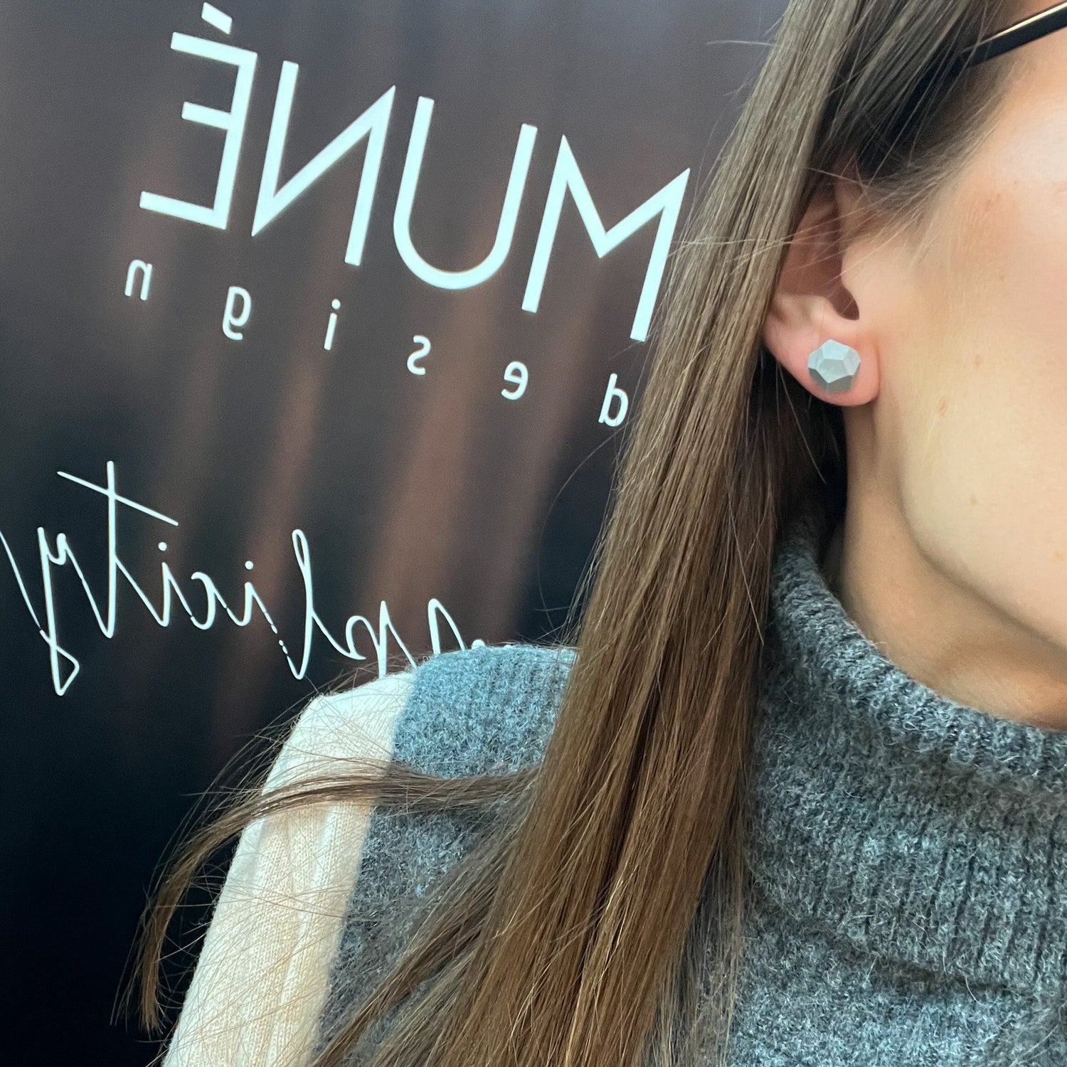 Earrings - K_grey