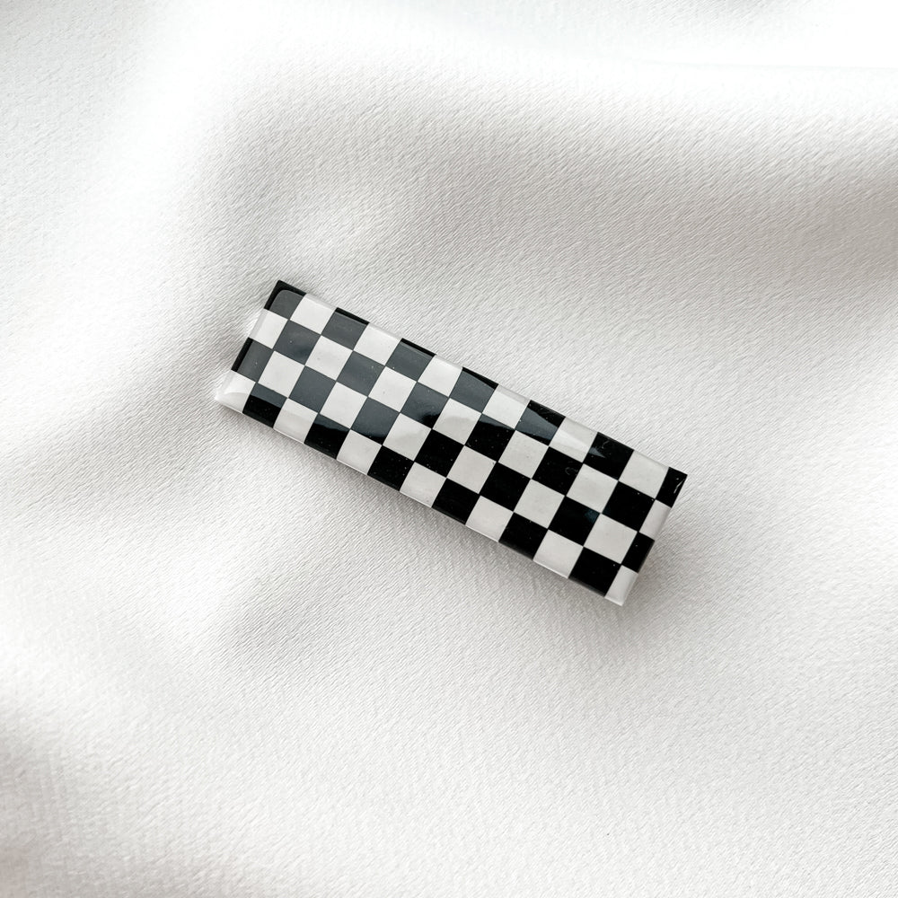 Hair clip - Big Black/white checkerboard