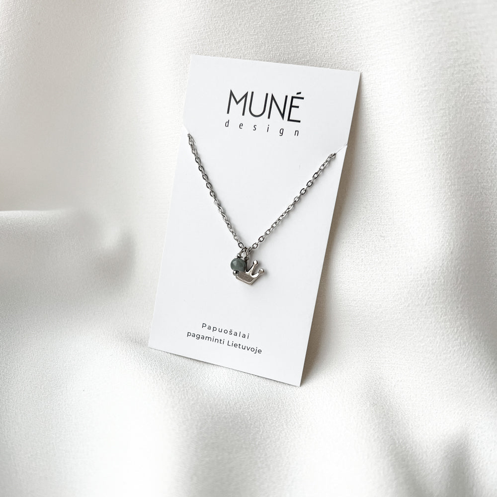 Stainless steel necklace with Crown pendant